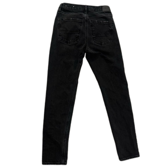 American Eagle Outfitters Y2K
Black Straight Leg Jeans - Picture 3 of 5